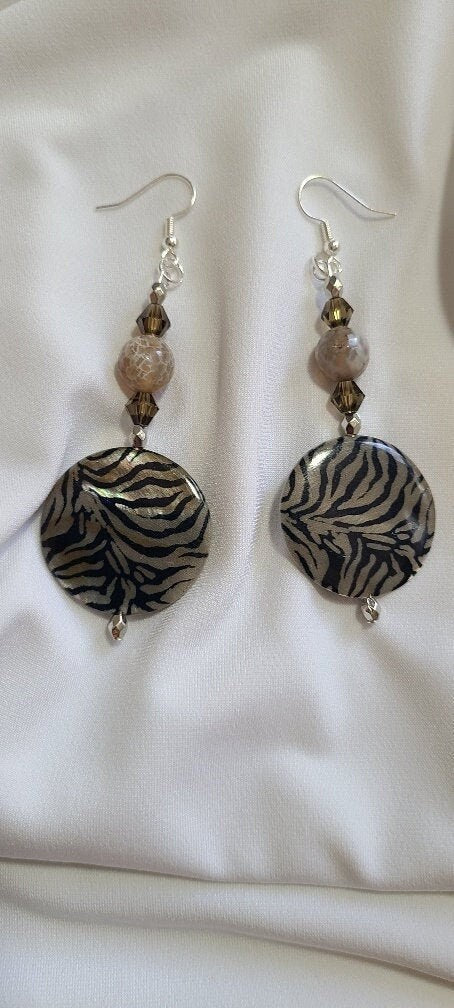 Animal Print Shell Dangle Earings