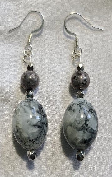 Gray Swirl Luster Dangle Earrings